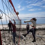 Beachvolleyball på turen Helgelandsopplevelser på Dønna